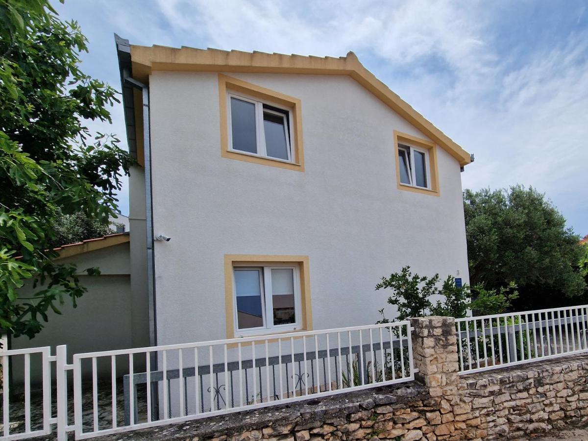 Villa Seabreeze Rogoznica  Exteriör bild