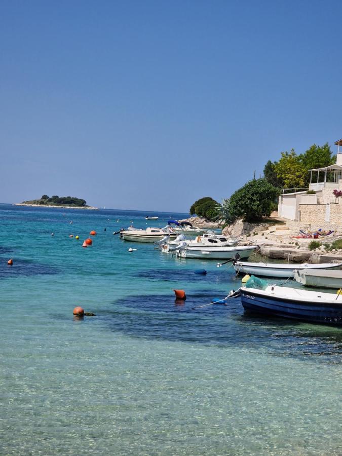 Villa Seabreeze Rogoznica  Exteriör bild